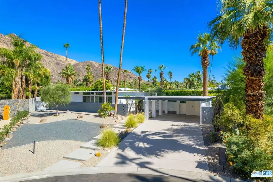 893 N Fair CIR, Palm Springs, CA 92262