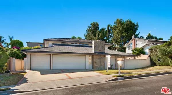 Porter Ranch, CA 91326,11833 Preston Trails AVE