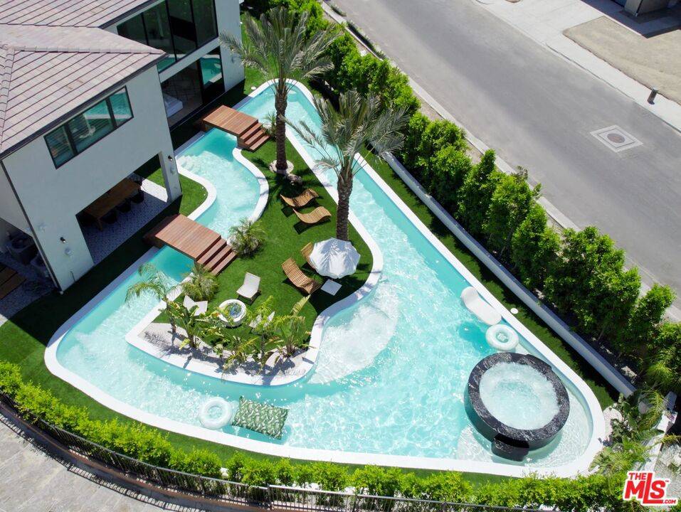 20150 Willoughby LN, Porter Ranch, CA 91326