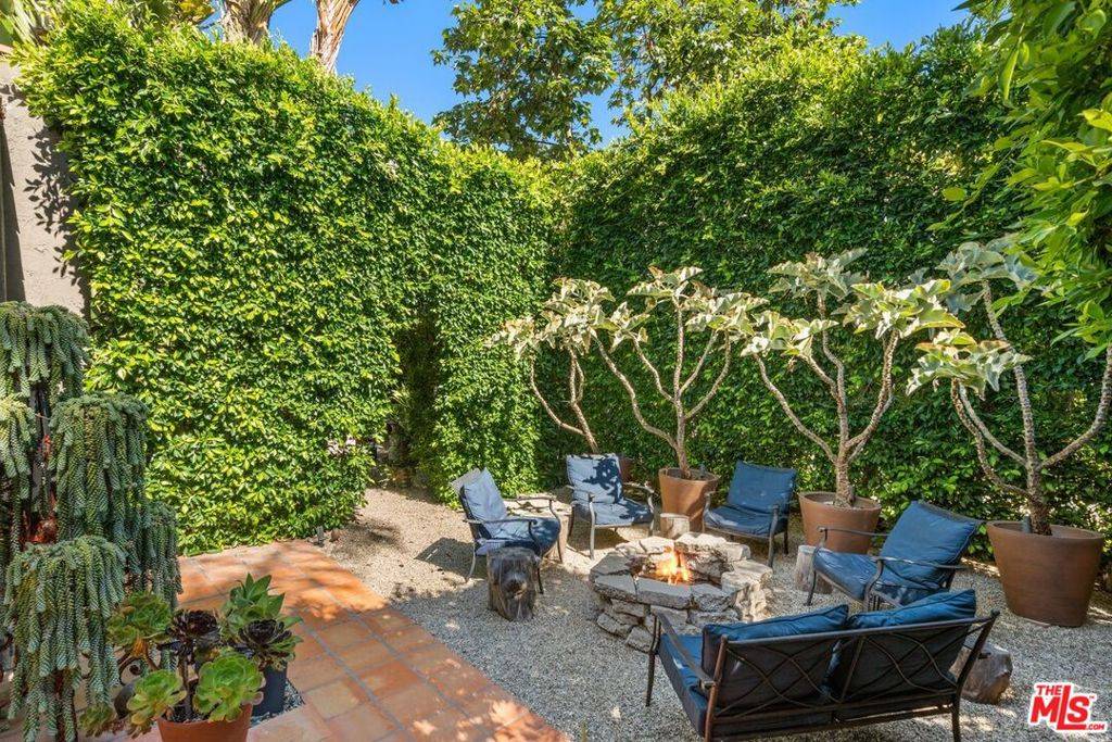 West Hollywood, CA 90046,1217 N Curson AVE