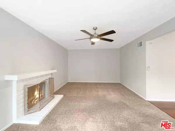 Santa Clarita, CA 91354,26805 Cuatro Milpas ST