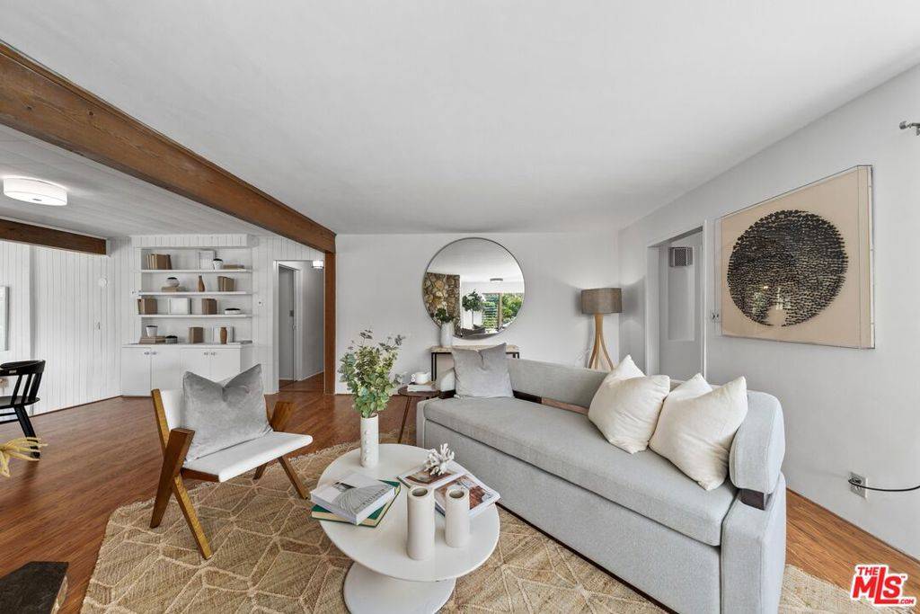 Pacific Palisades, CA 90272,469 Arbramar AVE