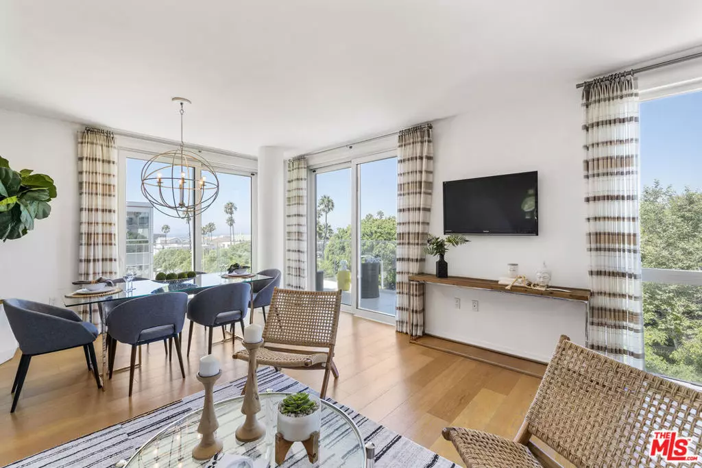 Santa Monica, CA 90401,1705 Ocean AVE #408