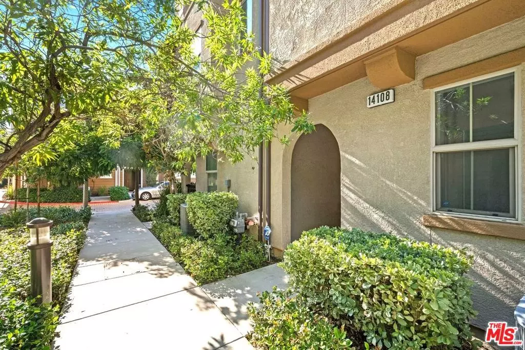 Van Nuys, CA 91405,14108 W Spruce LN