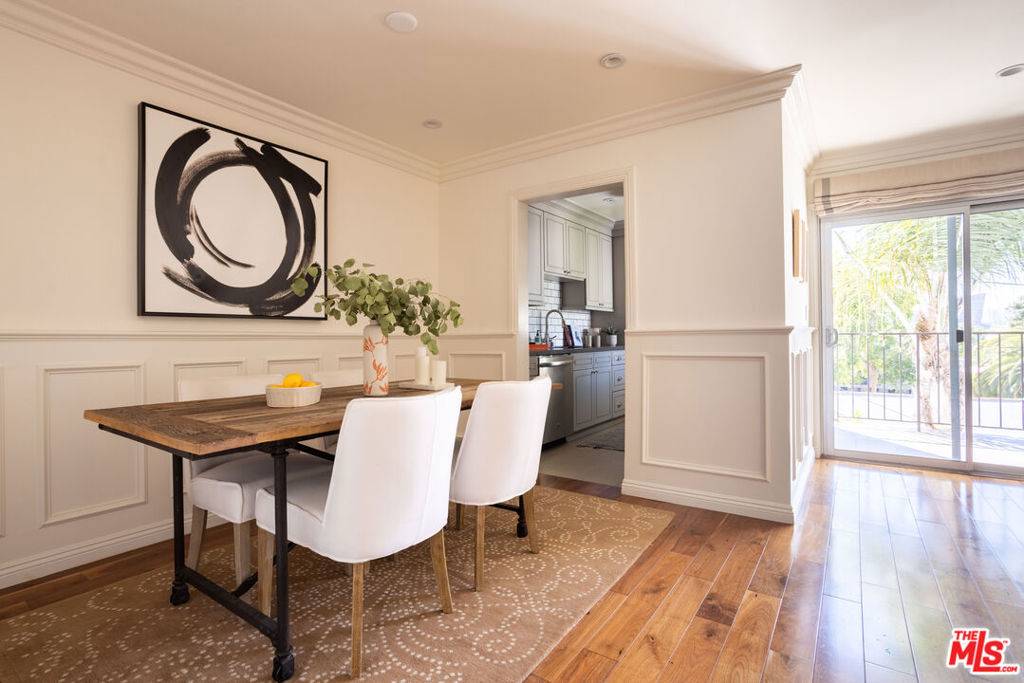 West Hollywood, CA 90048,625 N Flores ST #306