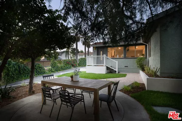 La Crescenta, CA 91214,2733 Altura AVE