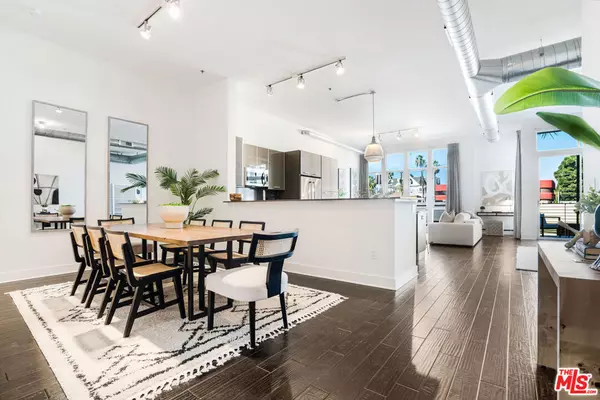 Marina Del Rey, CA 90292,13320 Beach AVE #203