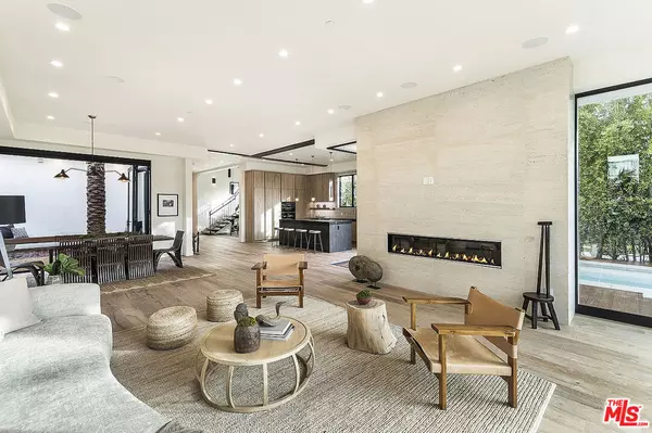 8566 Colgate AVE, Los Angeles, CA 90048