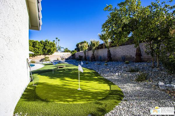 Palm Desert, CA 92260,72827 Haystack RD