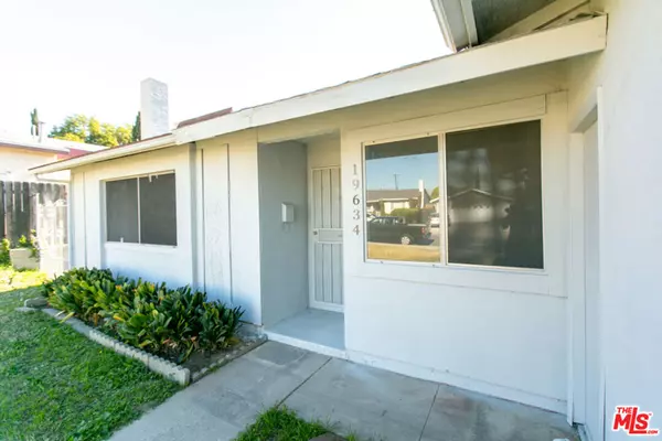 Rowland Heights, CA 91748,19634 Searls DR