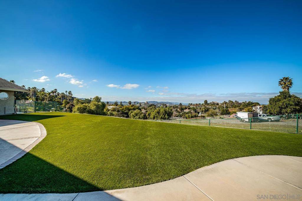 El Cajon, CA 92021,9538 9540 Quail Canyon Rd