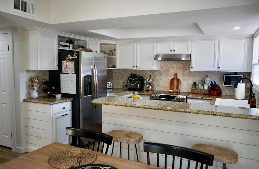 2137 ALPINE GLEN PL, Alpine, CA 91901