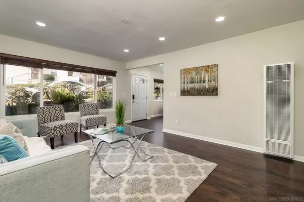 San Diego, CA 92105,4906 Auburn Dr