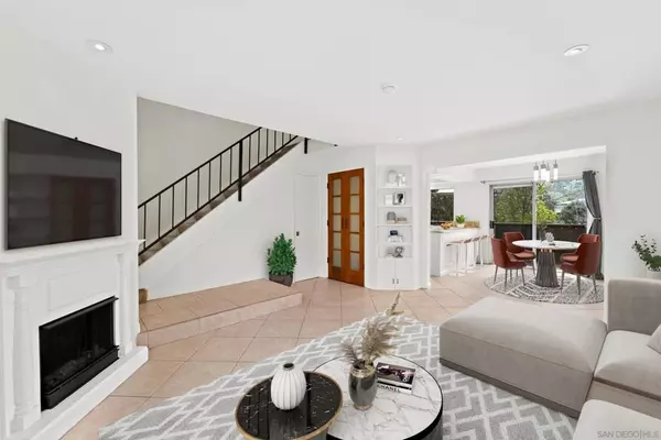 San Diego, CA 92108,8039 Caminito De Pizza #K