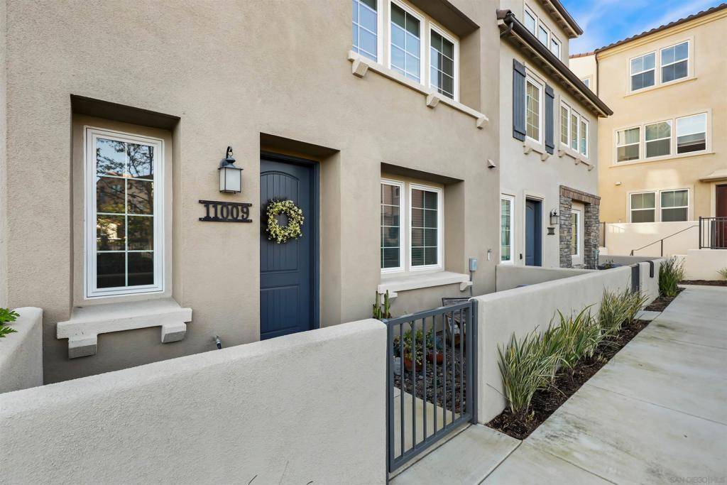 11009 Evelyn Way, San Diego, CA 92129