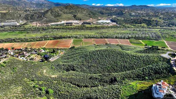 Escondido, CA 92025,Sierra Linda Dr