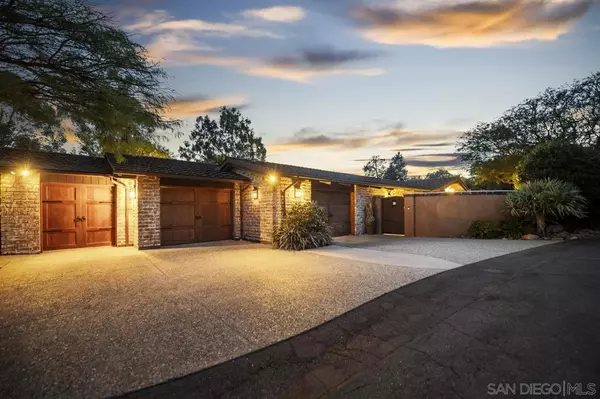 Rancho Santa Fe, CA 92067,6101 Camino Selva
