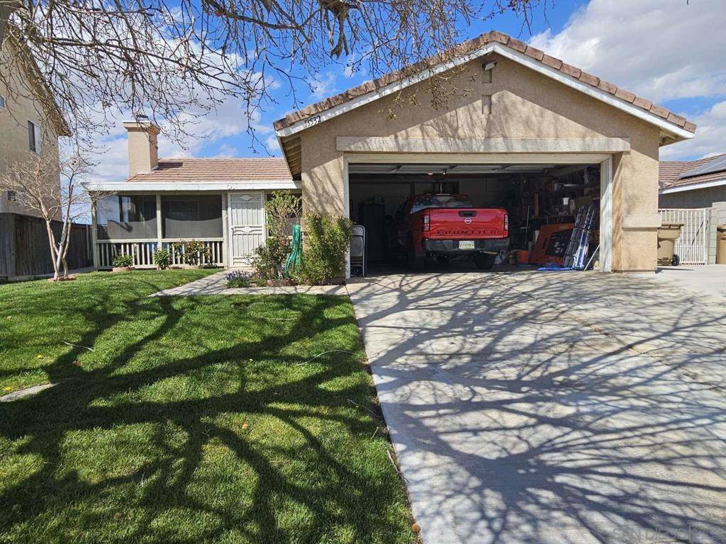 13532 W Nolina Dr, Hesperia, CA 92344