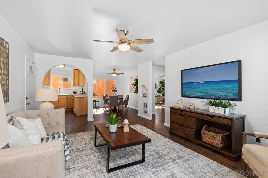 1673 Pentecost Way #4, San Diego, CA 92105
