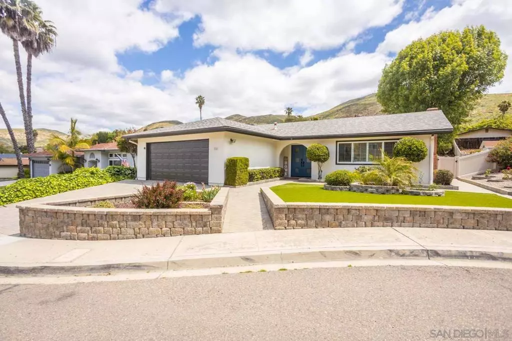 San Diego, CA 92119,7363 Rowena St.