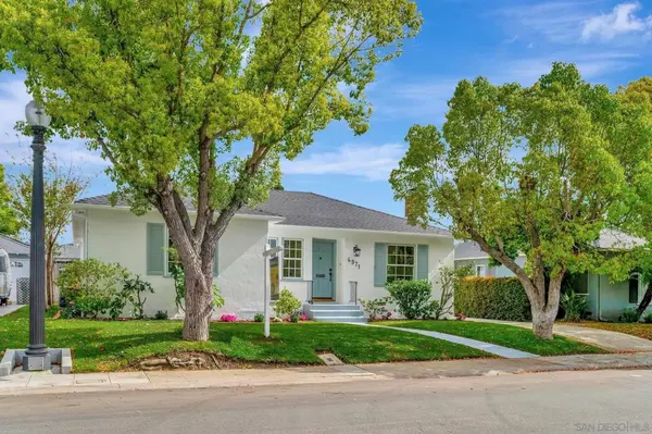 San Diego, CA 92115,4971 Lucille Dr