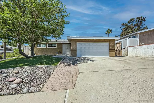 8510 RUMSON DR, Santee, CA 92071