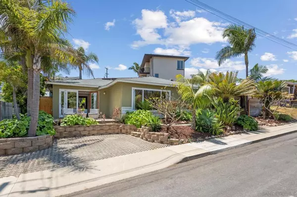 Solana Beach, CA 92075,315 Clark St