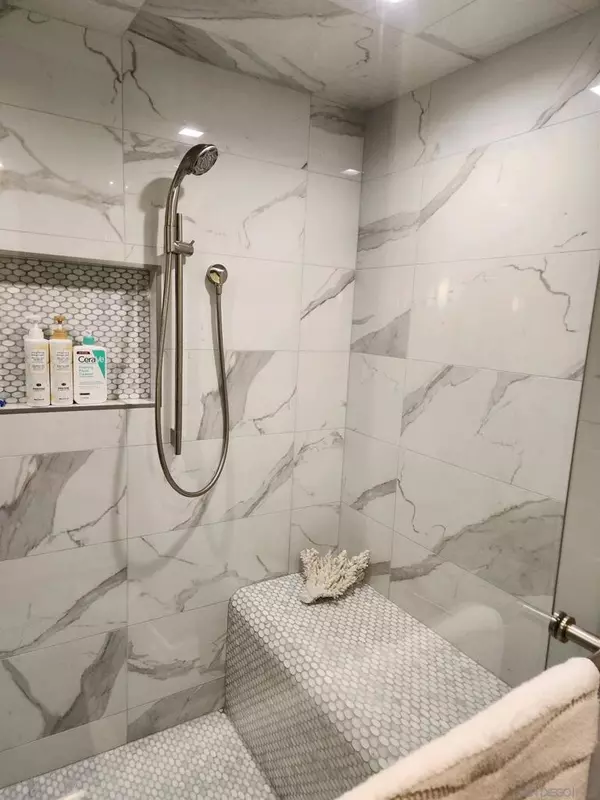 Coronado, CA 92118,1760 Avenida Del Mundo #308