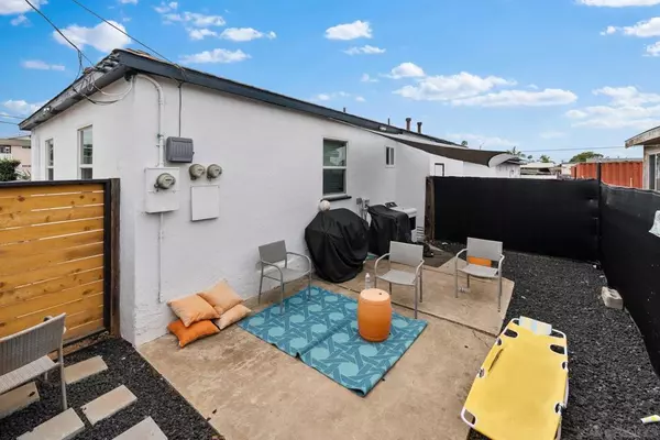 Imperial Beach, CA 91932,1336 Grove Ave