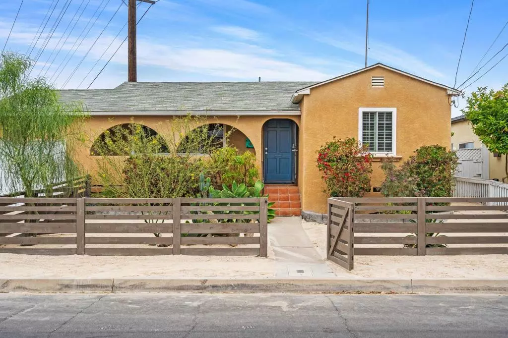 San Diego, CA 92105,2228 Ridge View