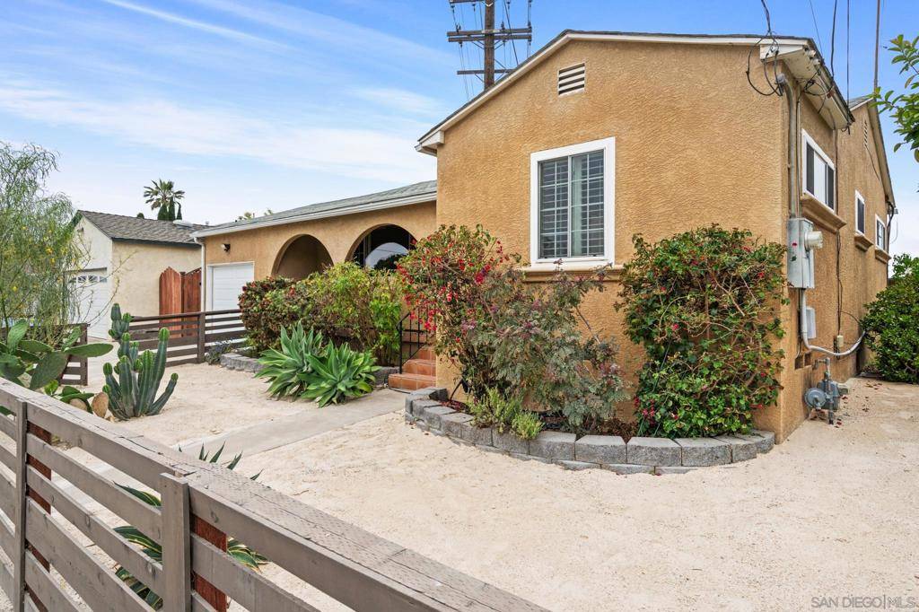 San Diego, CA 92105,2228 Ridge View