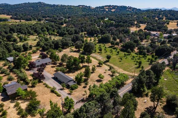3841 Wynola Rd, Julian, CA 92036