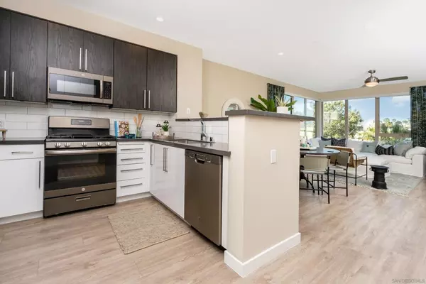 Oceanside, CA 92054,355 N Cleveland Street