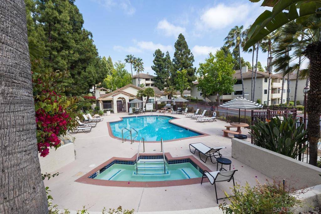 3513 Paseo De Columbo UNIT 47, Oceanside, CA 92056