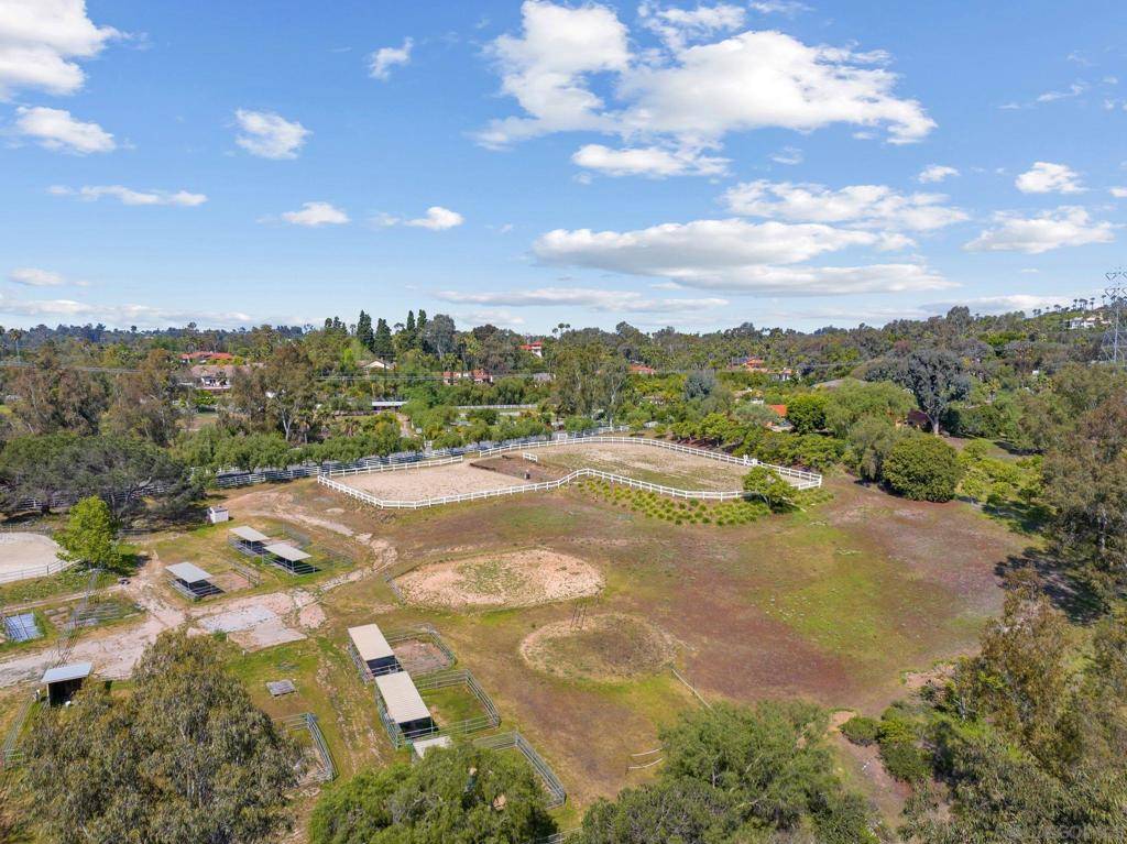 Rancho Santa Fe, CA 92067,17397 La Brisa