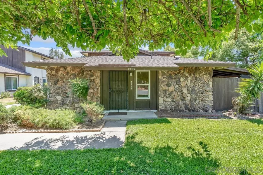 9941 Woodpark Dr, Santee, CA 92071