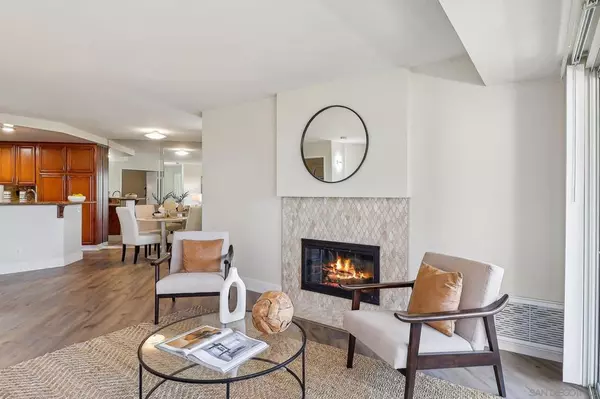 San Diego, CA 92131,11355 Affinity Ct #184