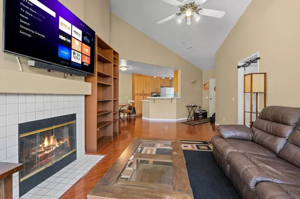 San Diego, CA 92131,11225 Affinity Ct #60