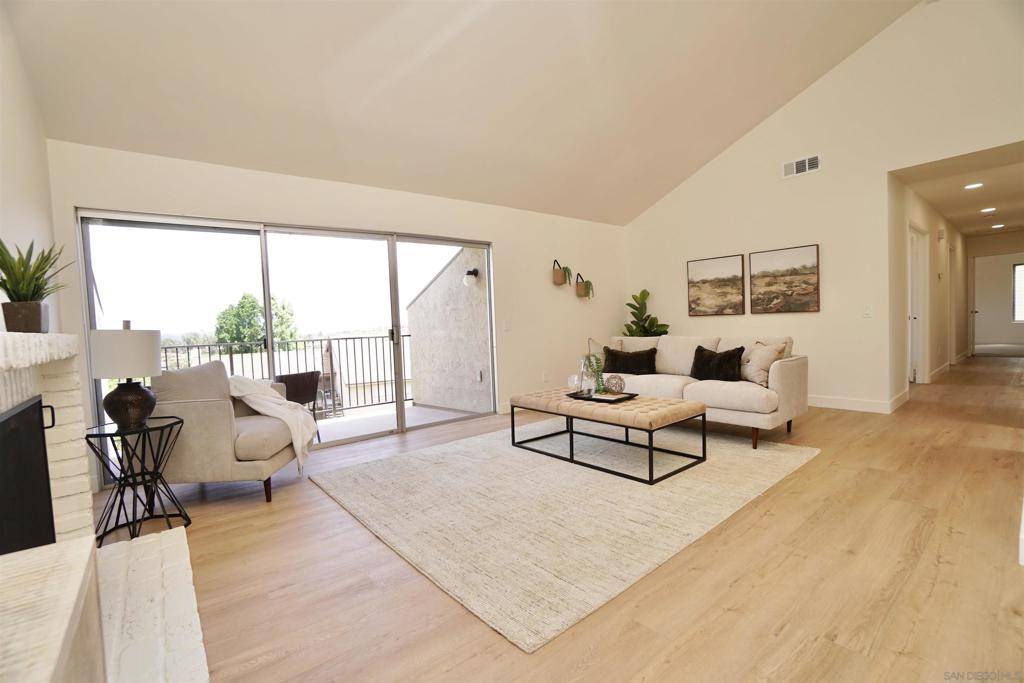 San Diego, CA 92128,17404 Plaza Otonal