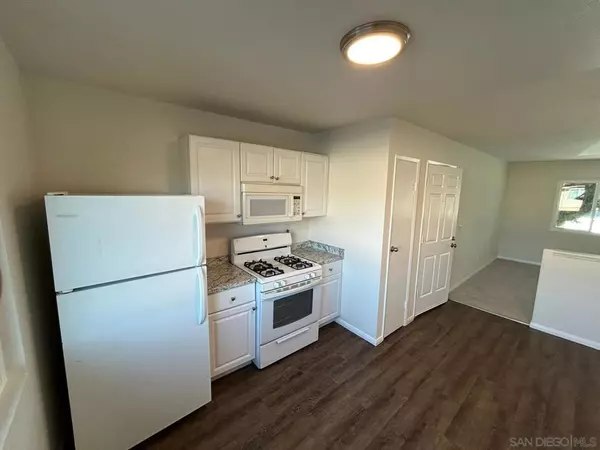 Lakeside, CA 92040,9739 Winter Gardens Blvd #10