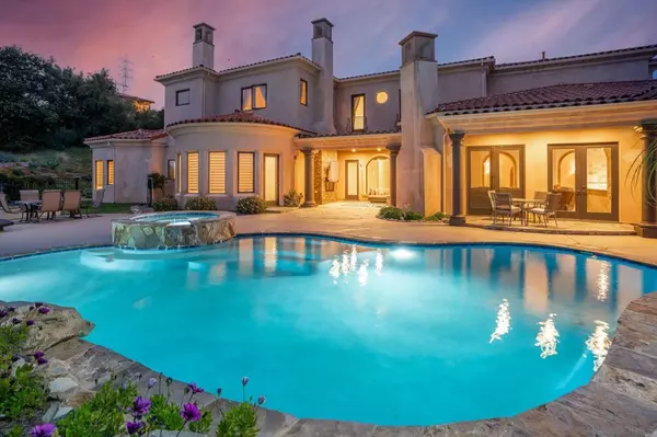 7247 Camino De Arriba, Rancho Santa Fe, CA 92067