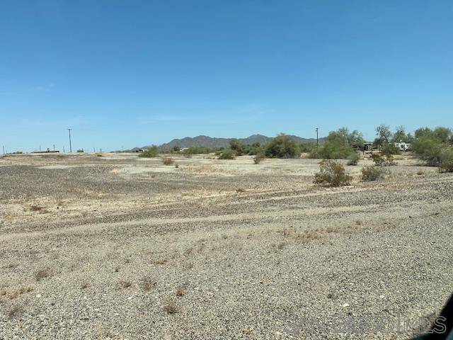 Winterhaven, CA 92283,894 N Sidewinder