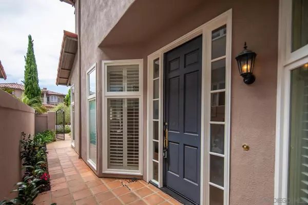 La Jolla, CA 92037,9781 Keeneland Row