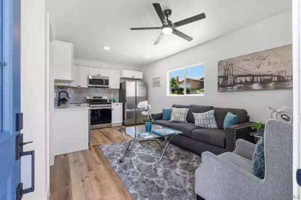 San Diego, CA 92114,574 Kingswood St