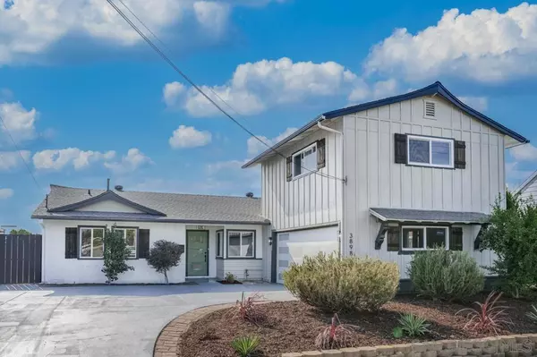 San Diego, CA 92111,3898 Arverne St