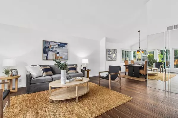 San Diego, CA 92129,9075 Meadowrun Way