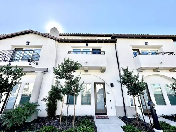1734 Discovery Falls Dr #137, Chula Vista, CA 91915