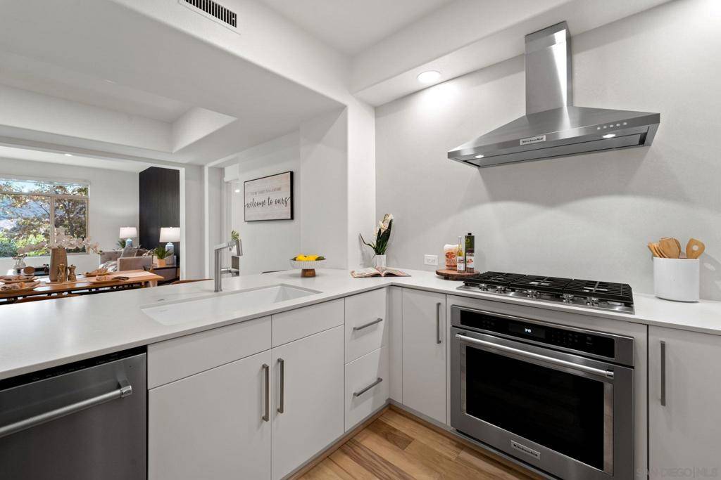 8275 Station Village Ln #3408, San Diego, CA 92108