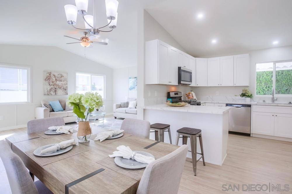 1145 E Barham Drive #267, San Marcos, CA 92078