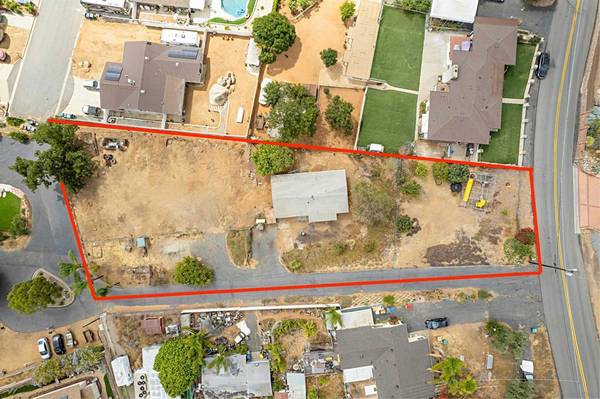 Lakeside, CA 92040,12167 Winter Gardens Dr